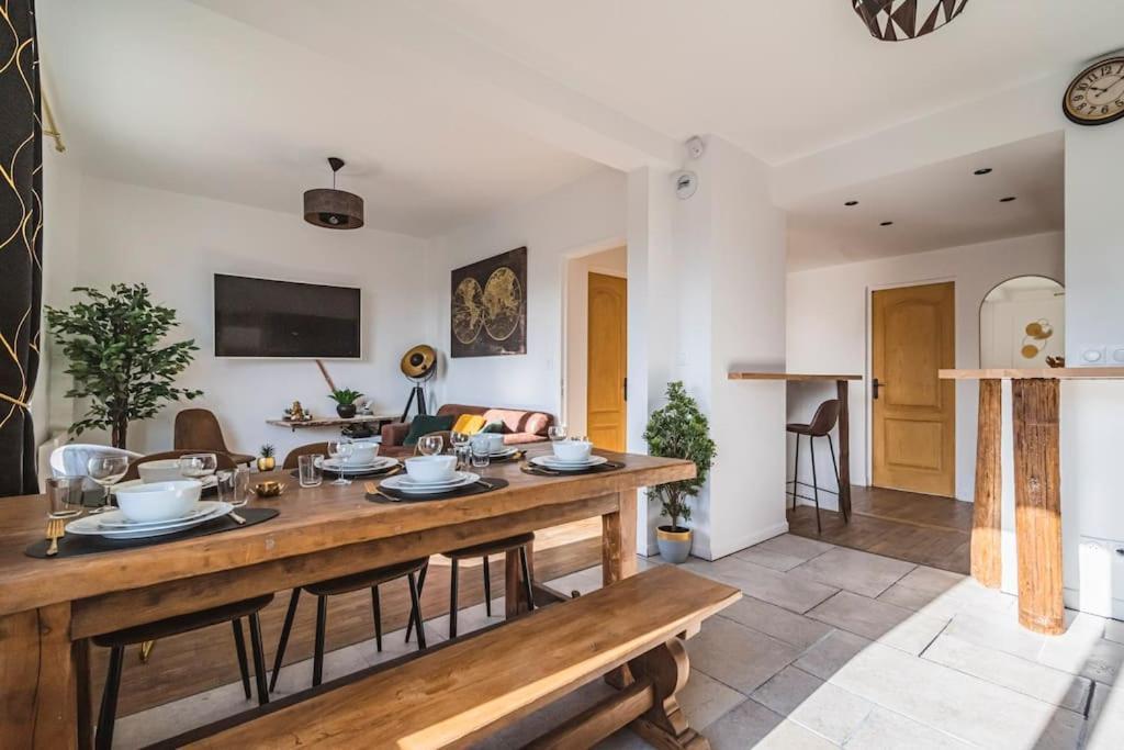 Apartament La "Taniere" Pour 6 Personnes Isles-sur-Suippe Zewnętrze zdjęcie