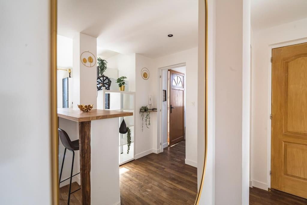 Apartament La "Taniere" Pour 6 Personnes Isles-sur-Suippe Zewnętrze zdjęcie